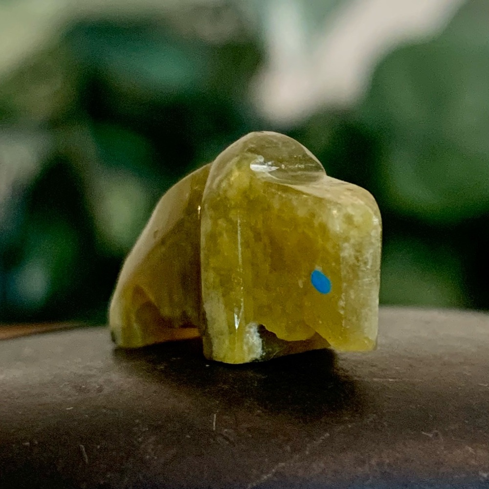 Native American Style Serpentine Carved Zuni Buffalo Bead Top Drilled Animal .9" - Picture 6 of 16